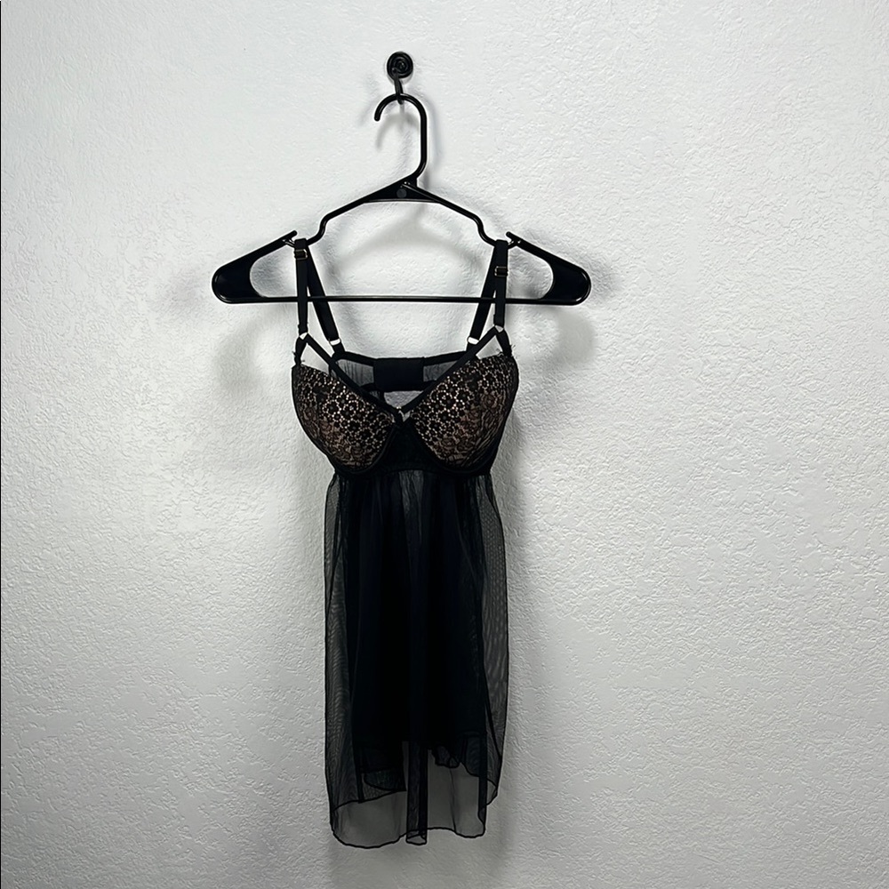 New‎ Victoria’s Secret Strappy Lace Tulle Babydoll Lingerie Size 34D
